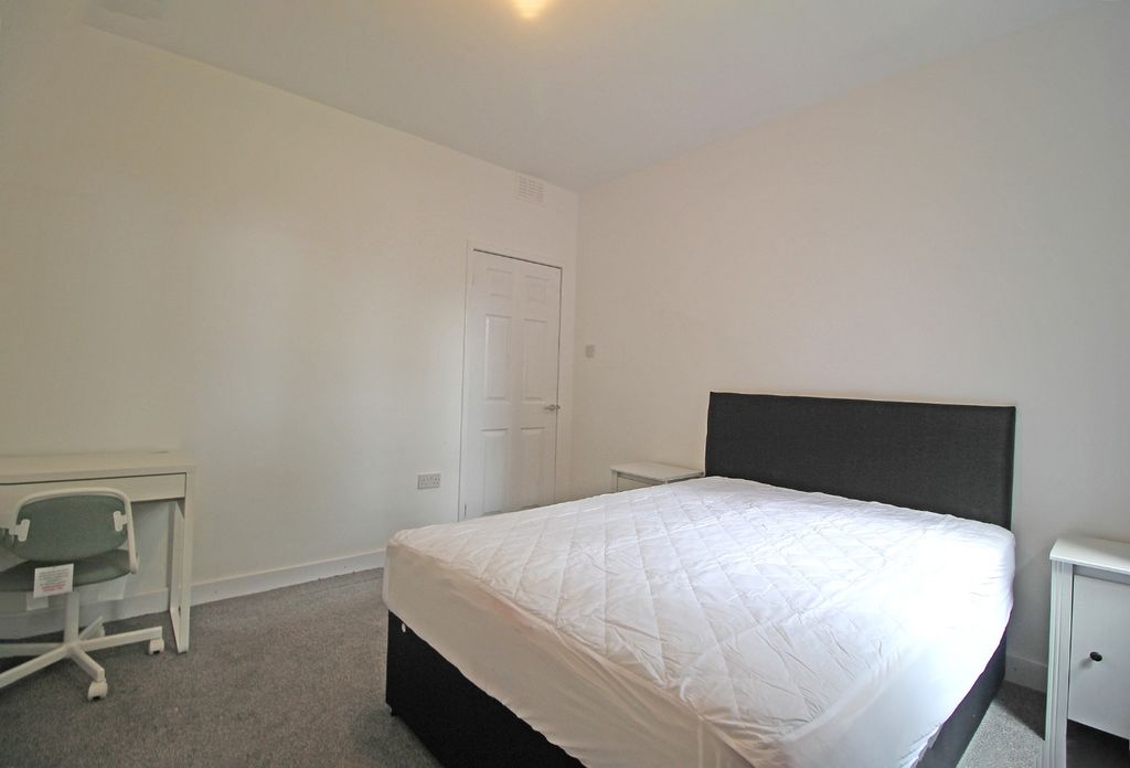 Additional image 6 of 2 bed flat to rentBuchanan Drive, Causewayhead, Stirling FK9