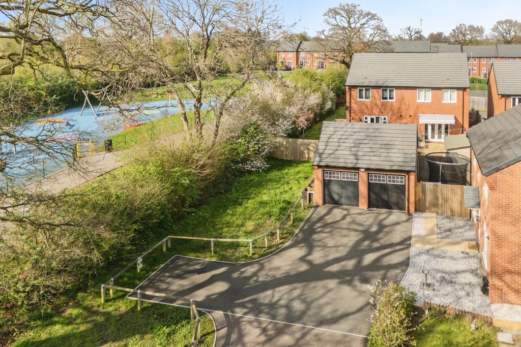 Additional image 28 of 4 bed detached house for saleBlack Croft Close, Shavington, Crewe CW2