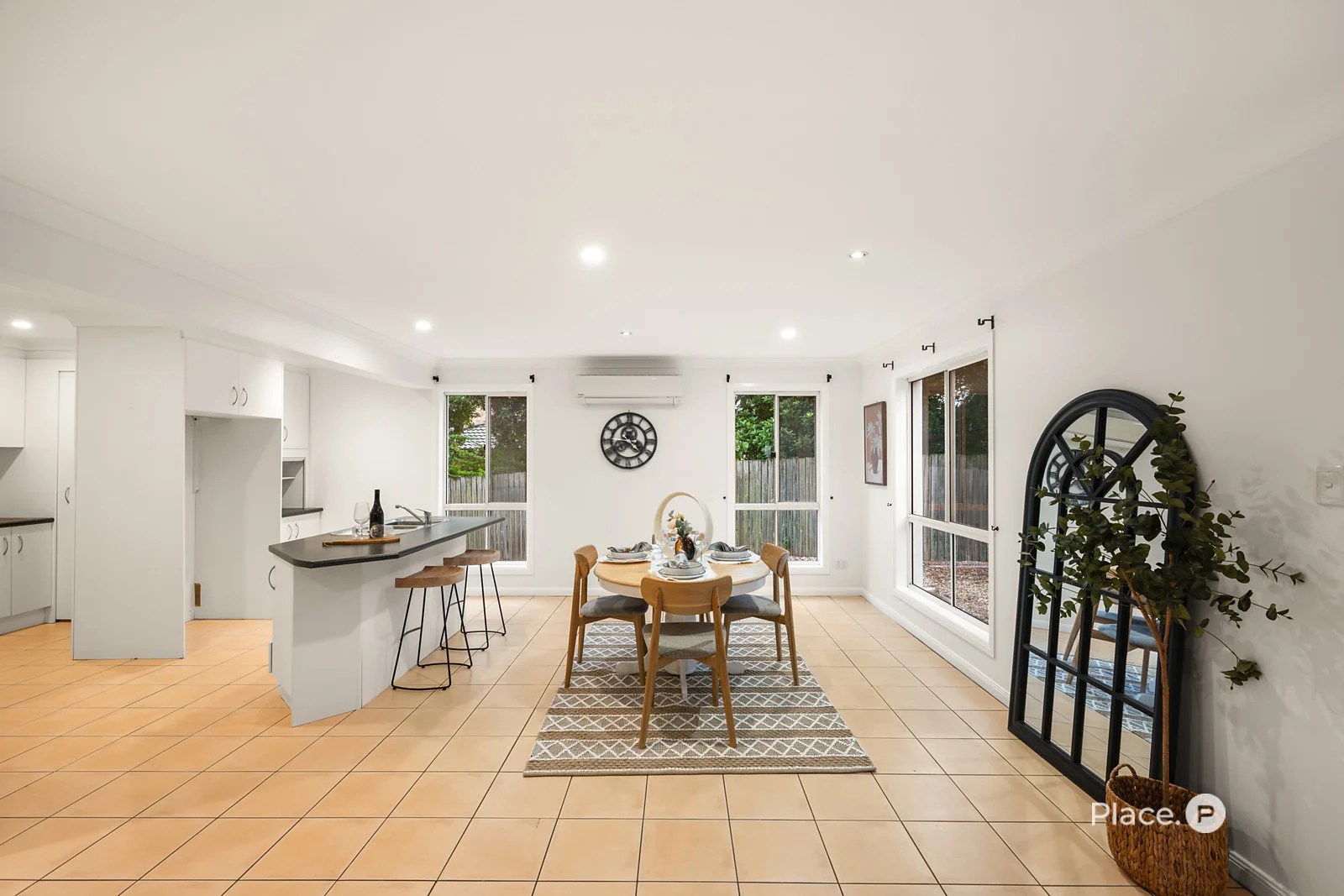 Additional image 6 of 4 Maple Court, Carindale QLD 4152