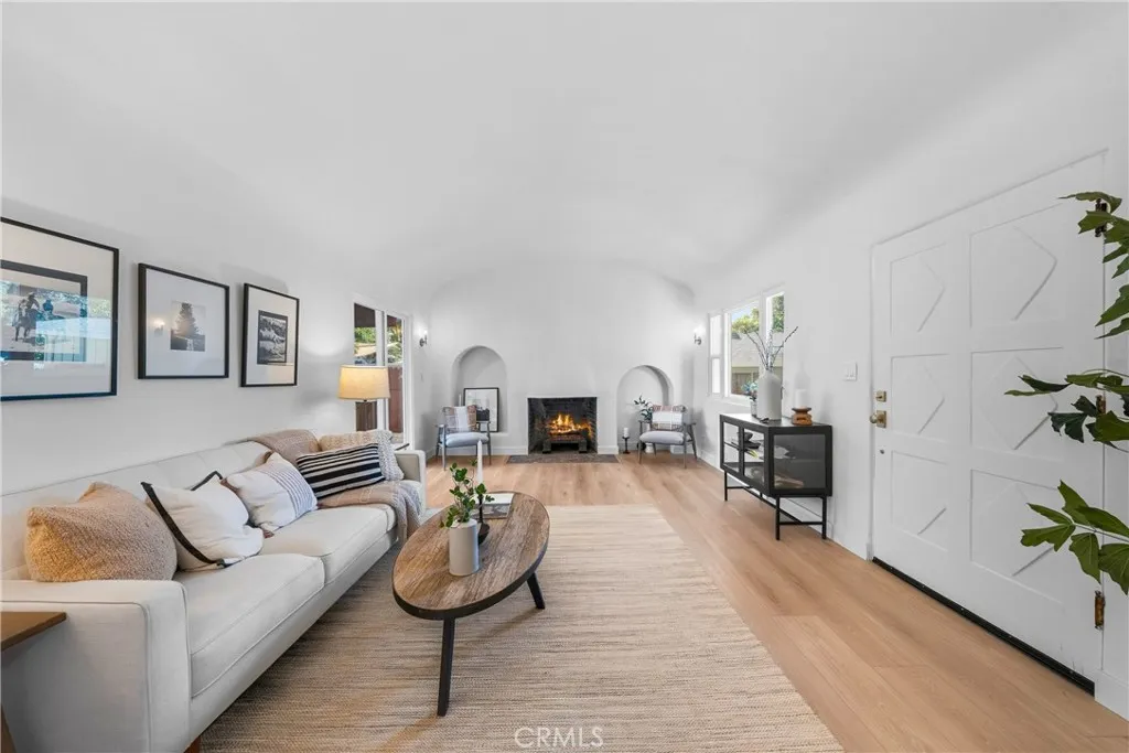 Additional image 4 of 336 El Conejo Dr, Ojai, CA 93023