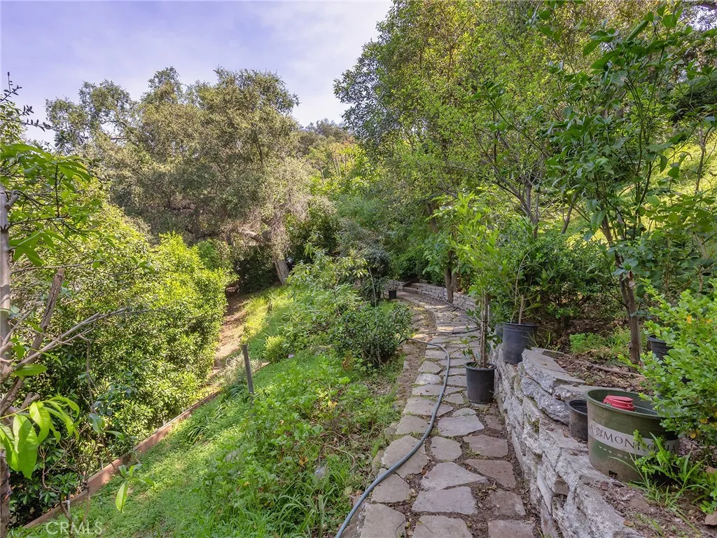 Additional image 62 of 1825 Altivo Way, Echo Park, CA 90026