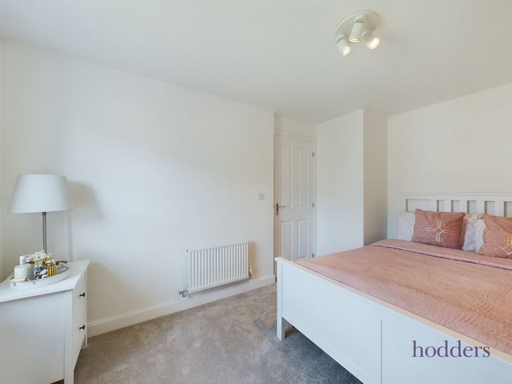 Additional image 14 of 5 bed detached house to rentBlackbess Lane, Chertsey, Surrey KT16