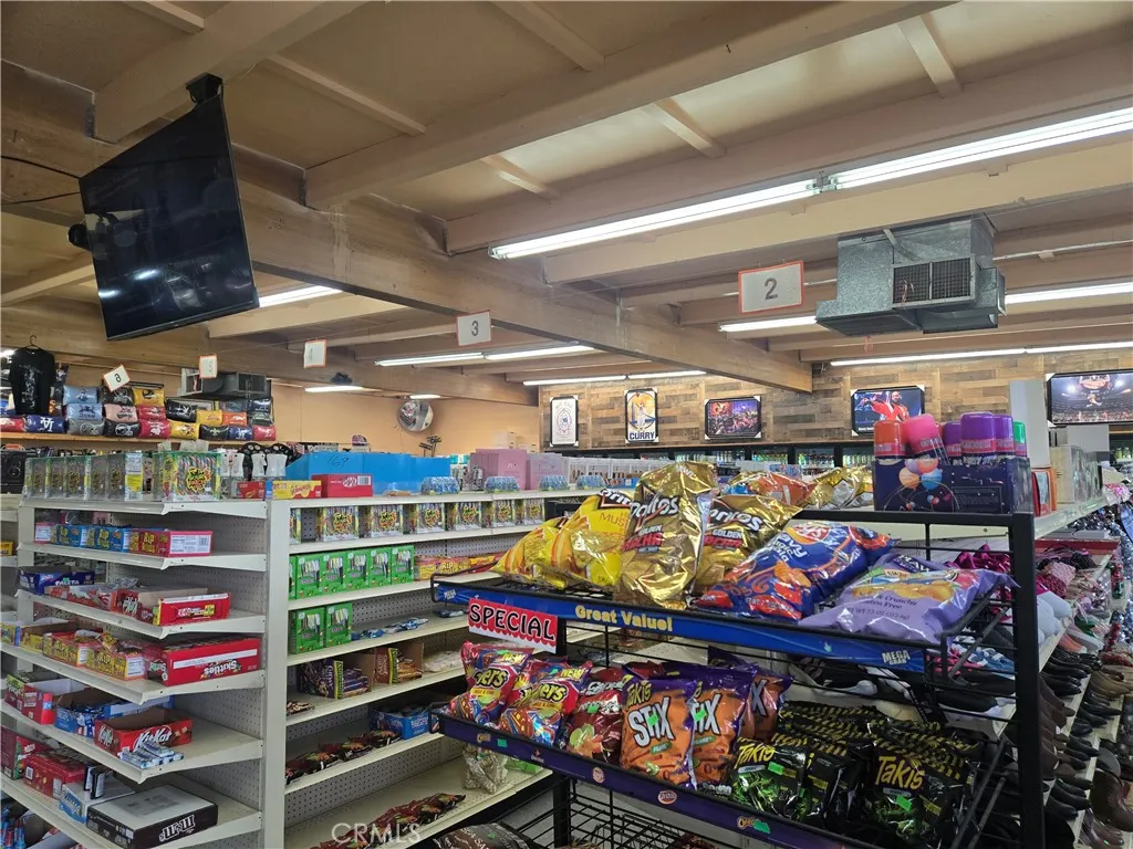 Additional image 24 of 635 E Ramsey St, Banning, CA 92220