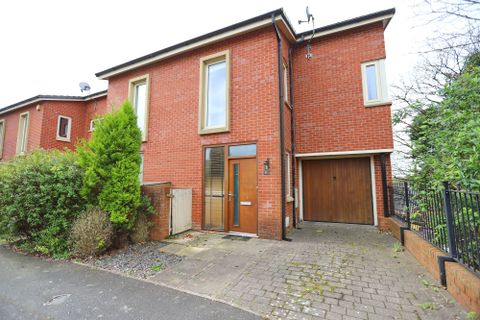 Derby Street, Prestwich M25