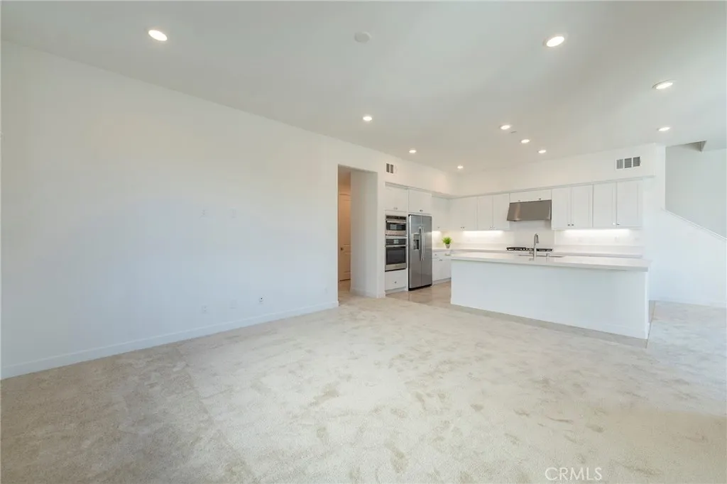 Additional image 4 of 121 Baluster, Irvine, CA 92618