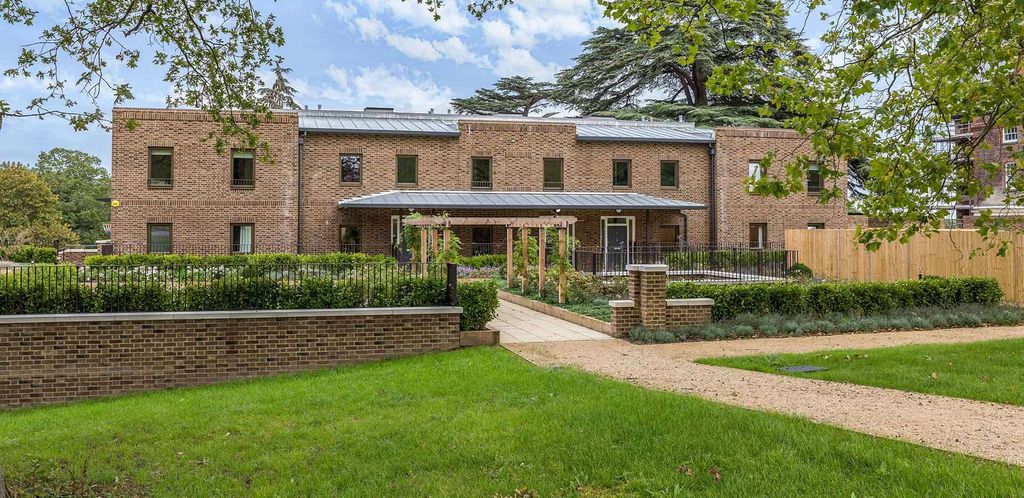 Additional image 14 of 5 bed flat for saleDaffodil Crescent, Barnet EN4