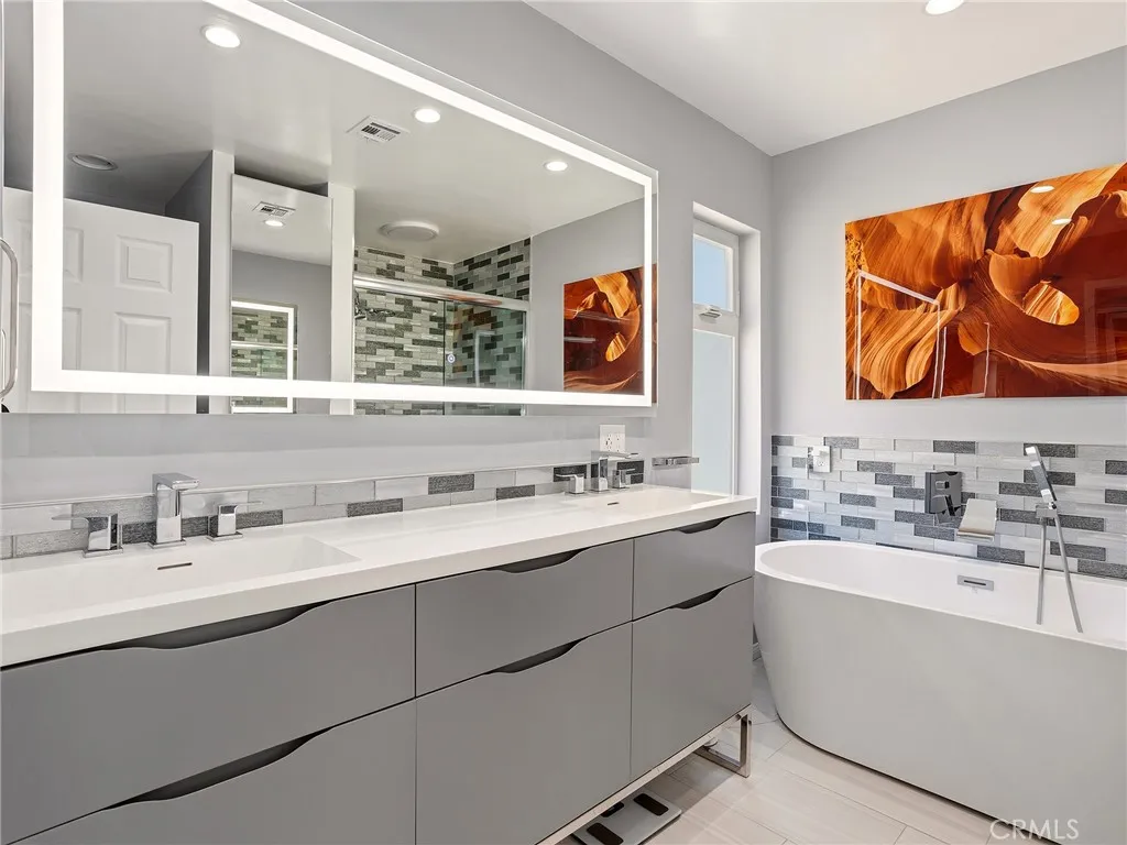 Additional image 109 of 1426 E Tujunga Avenue, Burbank, CA 91501