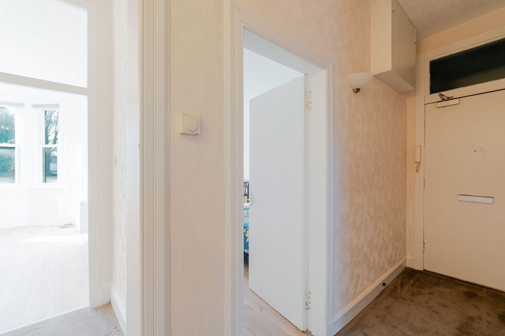 Additional image 18 of 2 bed flat for sale275A, North High Street, Musselburgh, East Lothian EH21