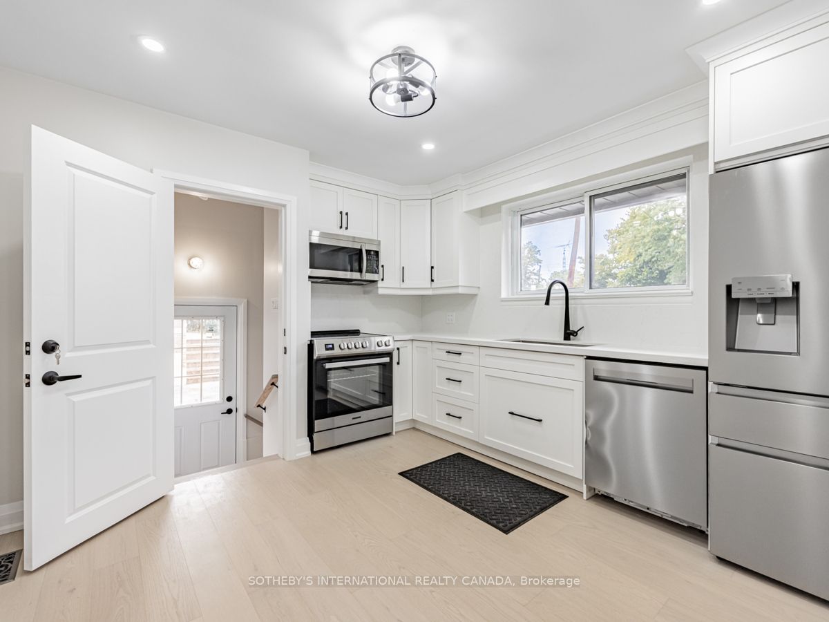Additional image 4 of Upper-222 Hammersmith Court, Burlington, ON, L7L 4N7