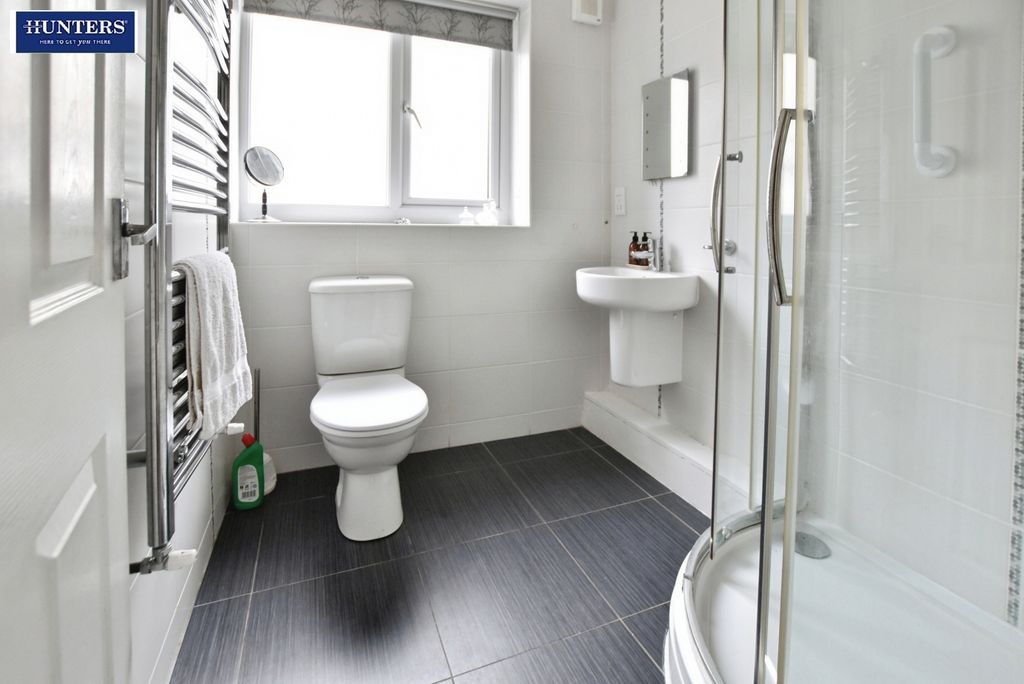 Additional image 11 of 3 bed detached bungalow for saleMoorwell Road, Scunthorpe DN17