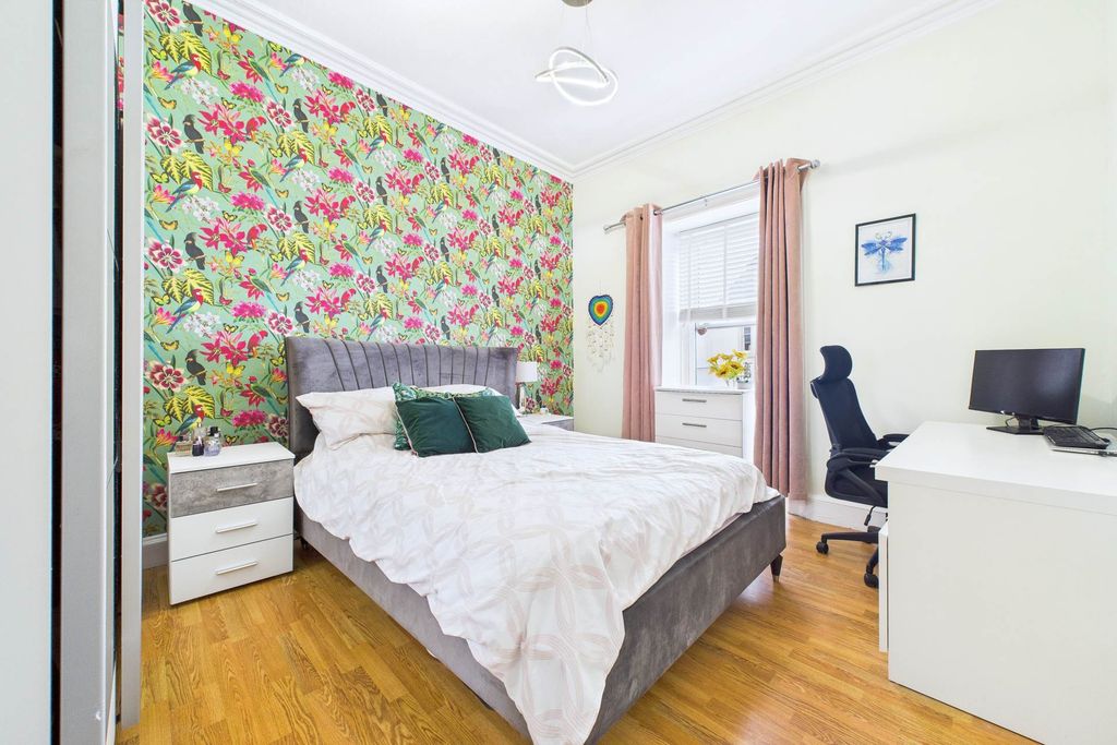 Additional image 10 of 3 bed flat for saleBloomgate, Lanark ML11