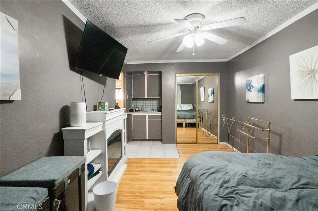 Additional image 26 of 22111 Covello St, Canoga Park, CA 91303
