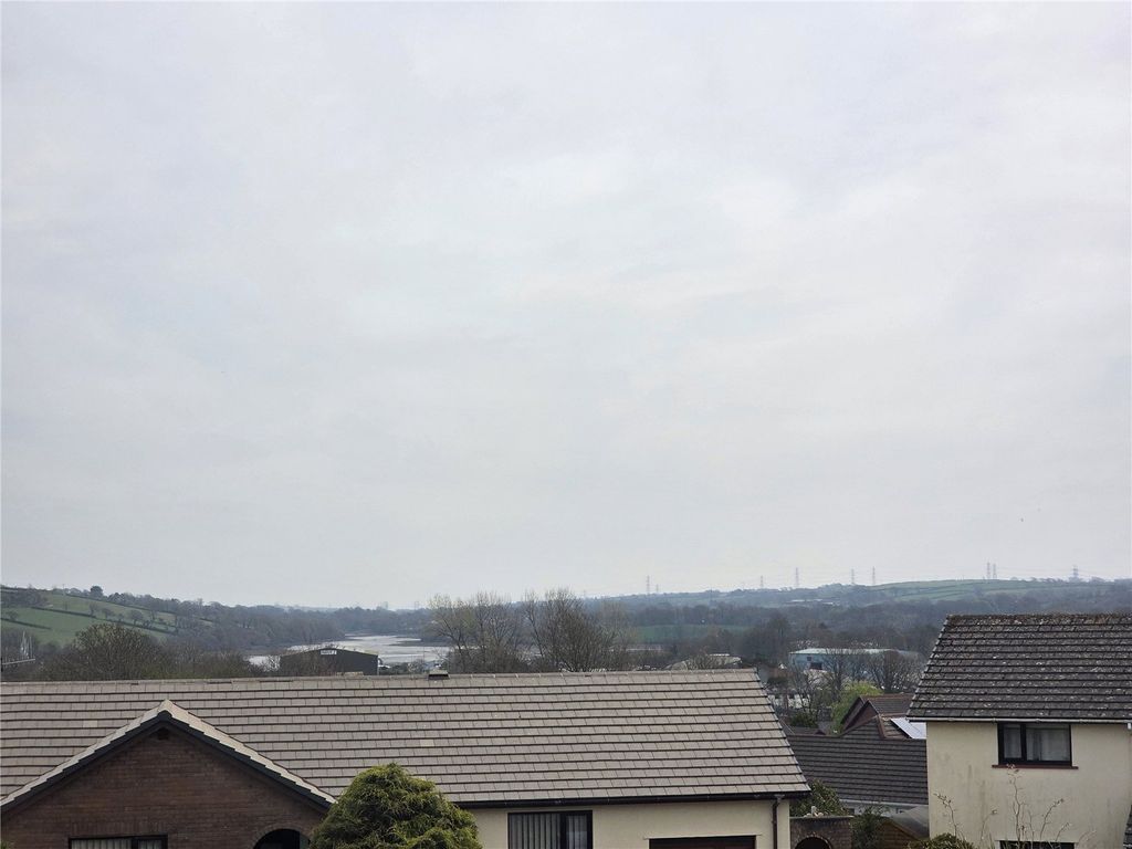 Additional image 25 of 4 bed detached house for saleGlenview Avenue, Pembroke Dock, Pembrokeshire SA72