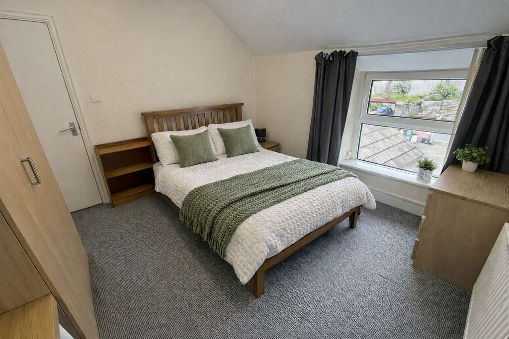 6 bed shared accommodation to rentMansel Street, Swansea SA1 photo 5
