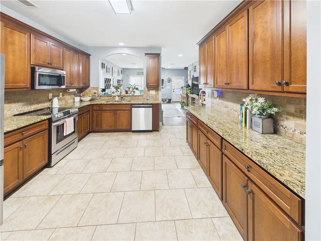 Additional image 14 of 16 Golden Eagle Court, Fort Mitchell, AL 36856