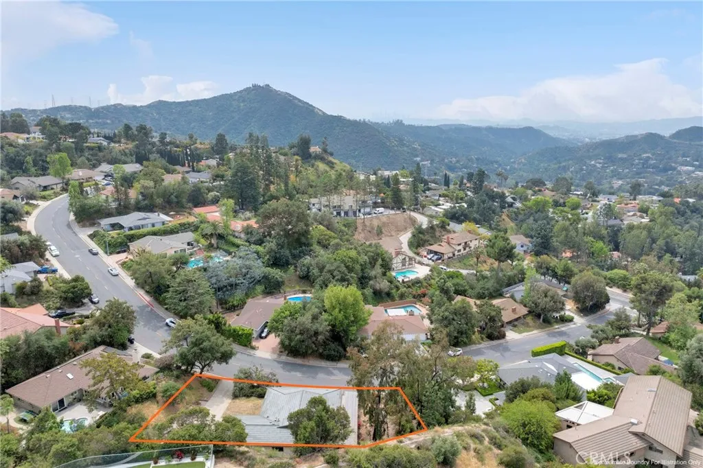 Additional image 57 of 3737 San Augustine Dr, Glendale, CA 91206