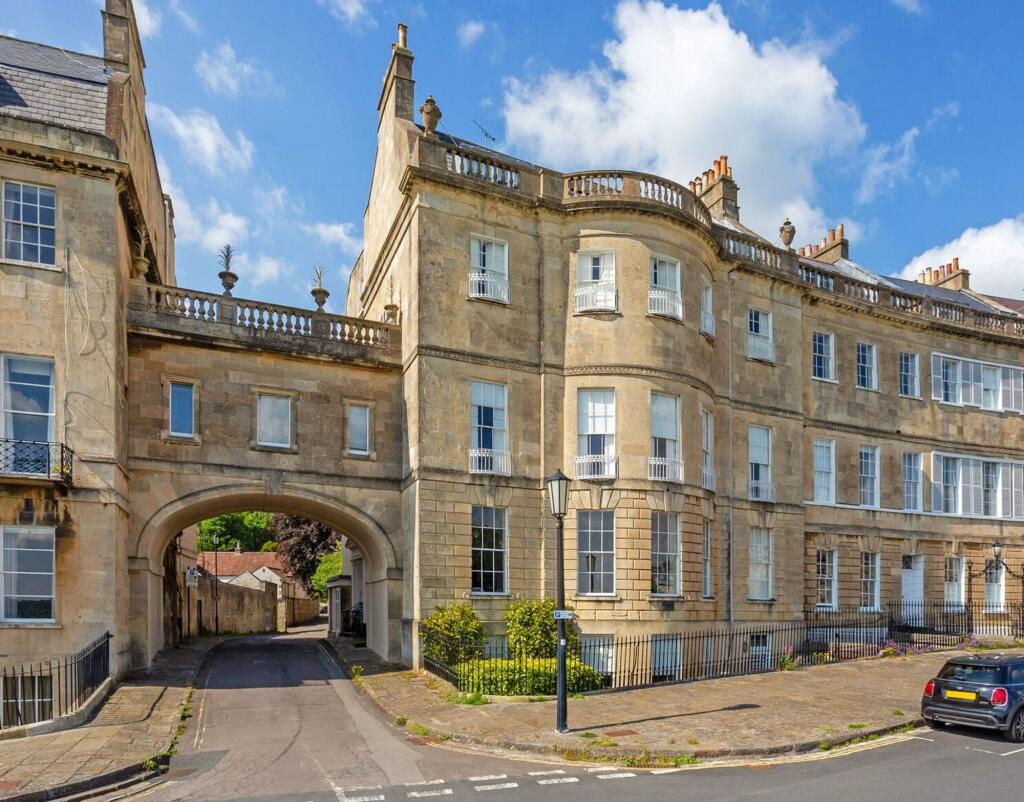Lansdown Crescent, Bath, BA1