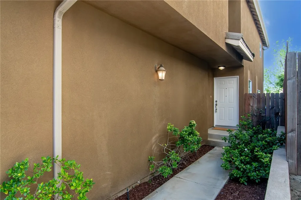Additional image 5 of 14059 Carlton Lane, Sylmar, CA 91342
