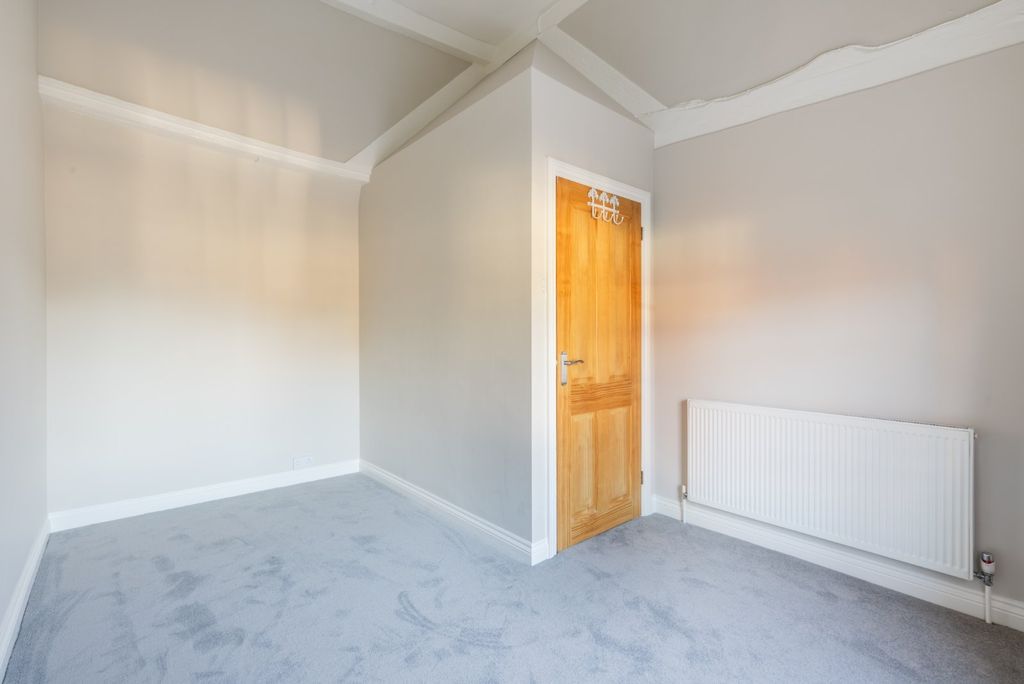 Additional image 7 of 2 bed flat for saleLondon End, Beaconsfield, Buckinghamshire HP9