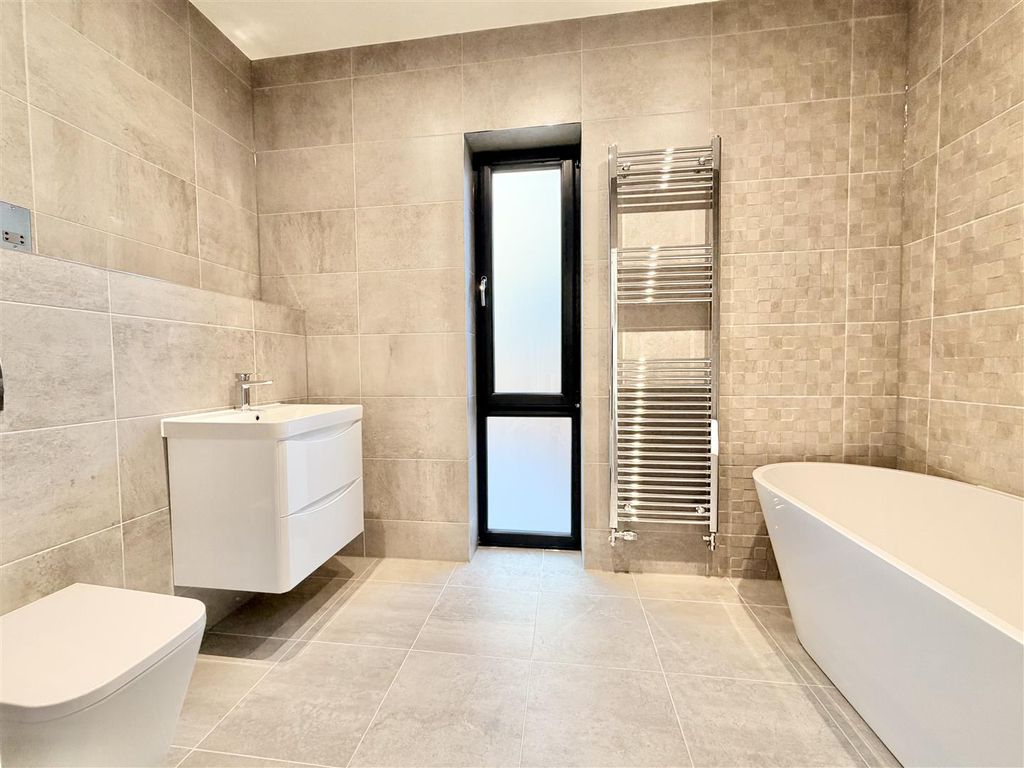 Additional image 19 of 4 bed detached bungalow for salePlot 23 Brocketsbrae Road, Lesmahagow, Lanark ML11
