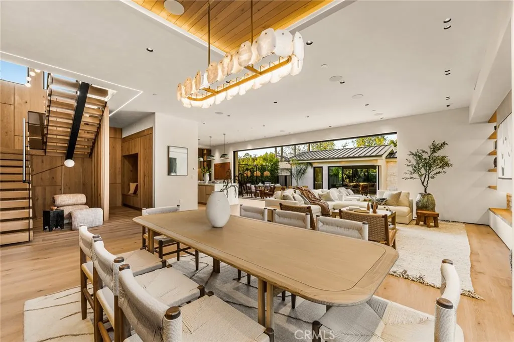 Additional image 92 of 12247 Addison St, Valley Village, CA 91607