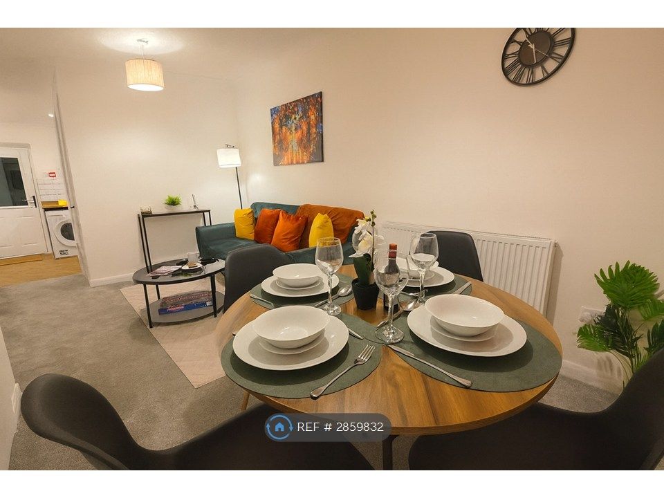 Additional image 4 of 3 bed semi-detached house to rentFerndale Rise, Cambridge CB5