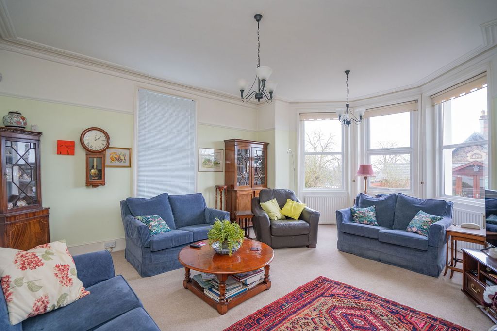 Additional image 9 of 3 bed semi-detached house for saleMoorlands Road, Malvern WR14
