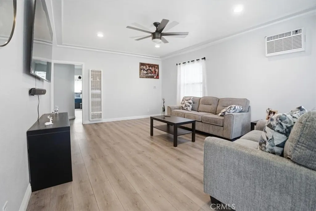 Additional image 3 of 4020 E 61st St, Huntington Park, CA 90255