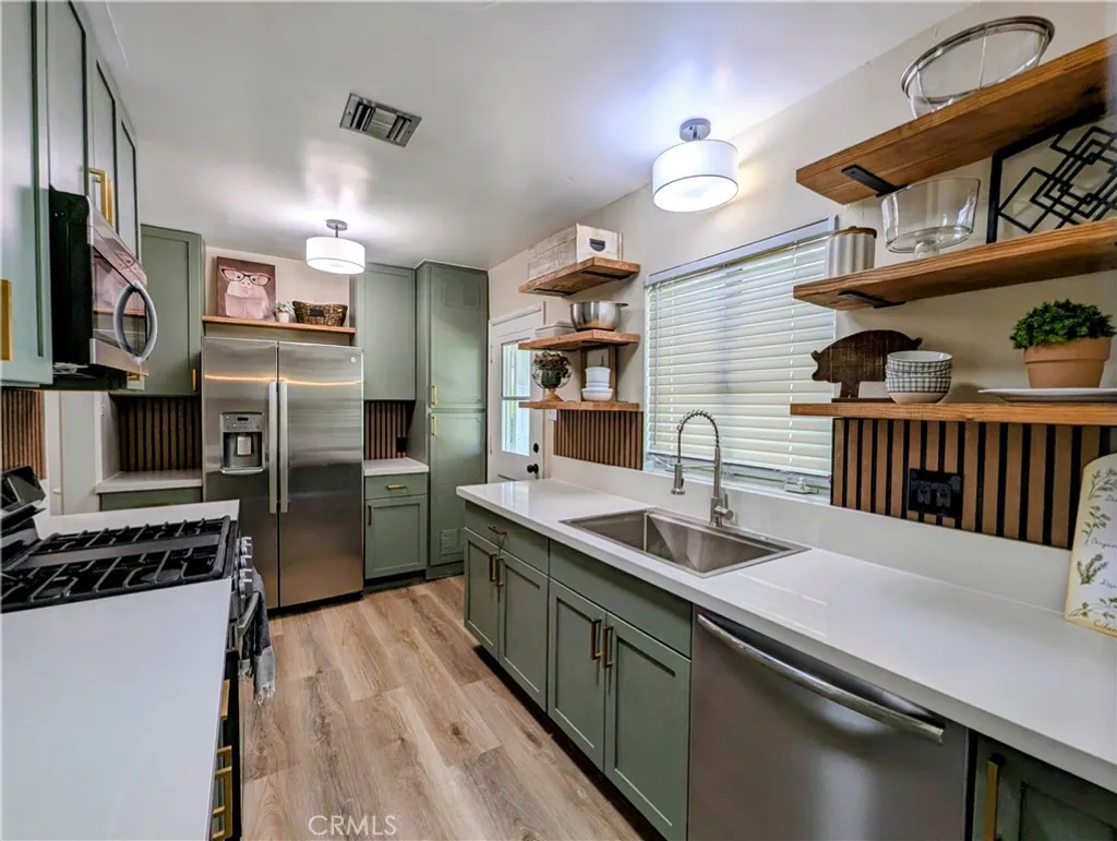 Additional image 13 of 191 E Marshall Blvd, San Bernardino, CA 92404
