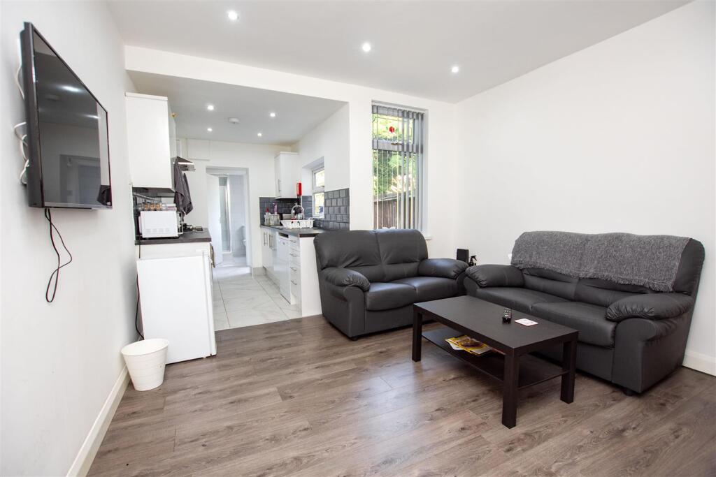 Lottie Road, Birmingham, West Midlands, B29 photo 2