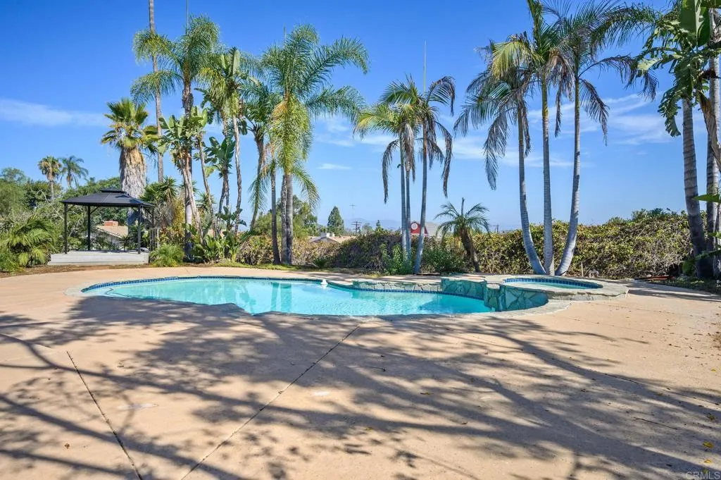 Additional image 108 of 330 Skyline Dr, Vista, CA 92084