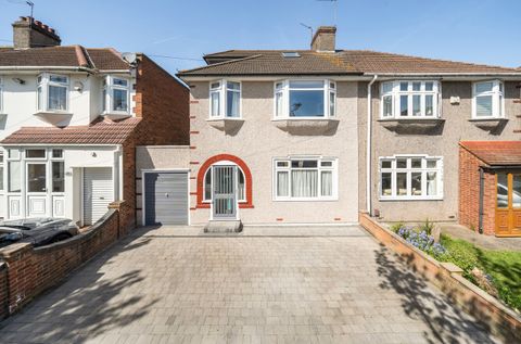 Whitfield Road, Bexleyheath DA7