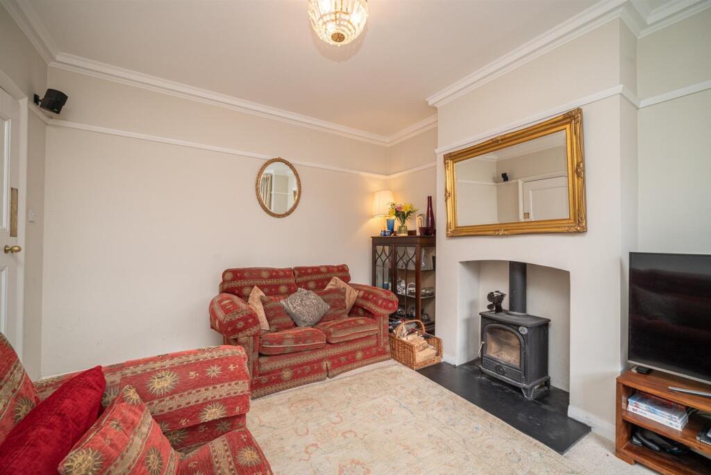 Upton Avenue, St. Albans photo 5