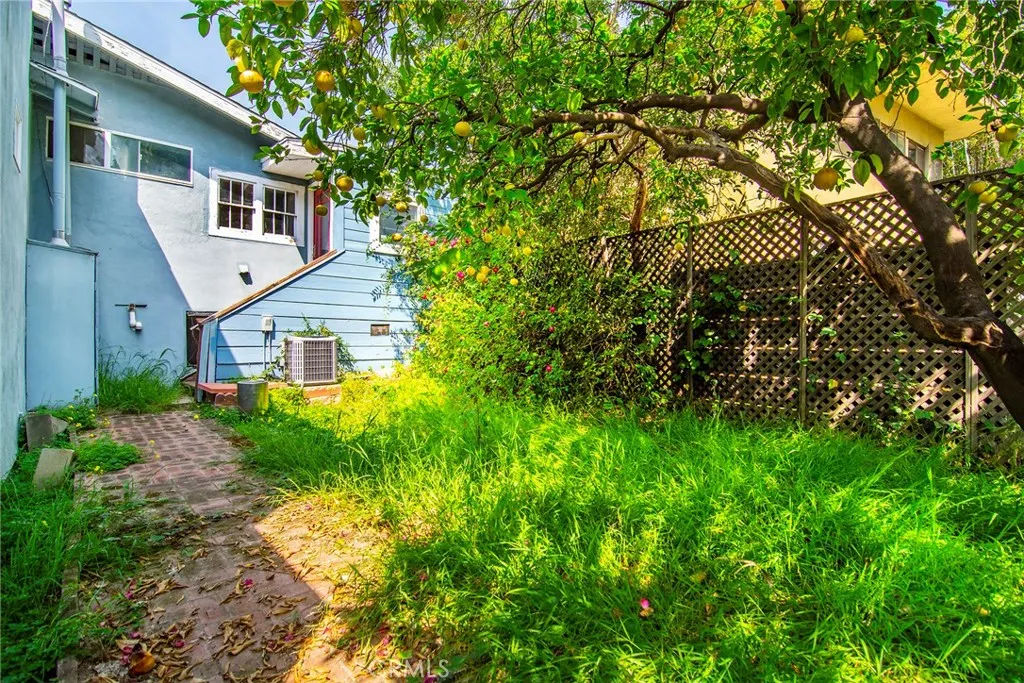 Additional image 71 of 3036 Surry Street, Los Angeles, CA 90027