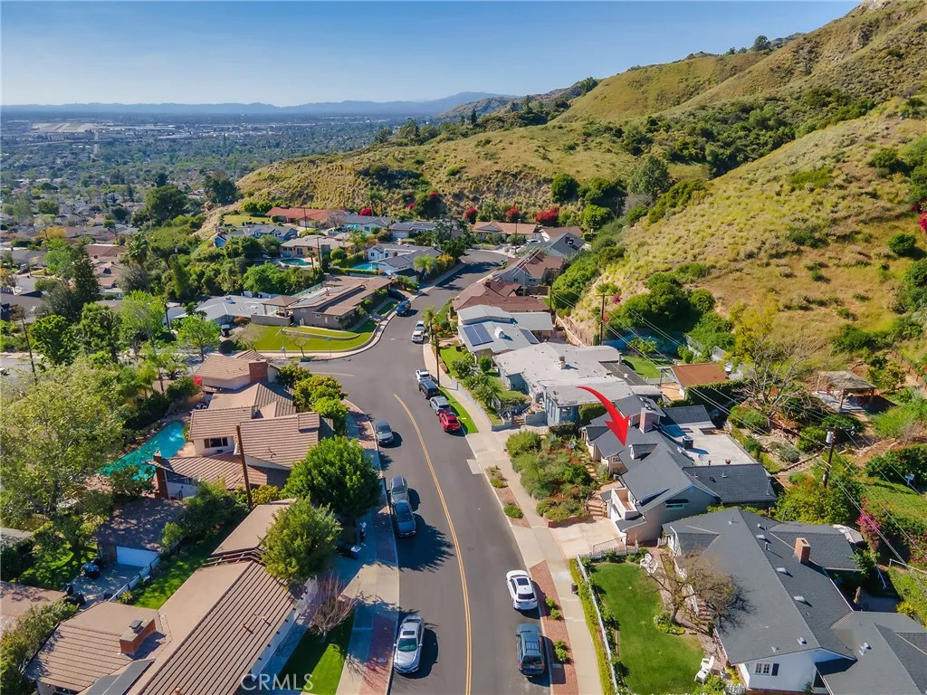 Additional image 71 of 1012 N Sunset Canyon Drive, Burbank, CA 91504