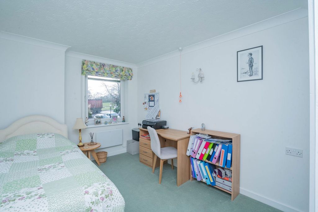 Additional image 13 of 2 bed flat for saleWorcester Road, Malvern, Worcestershire WR14