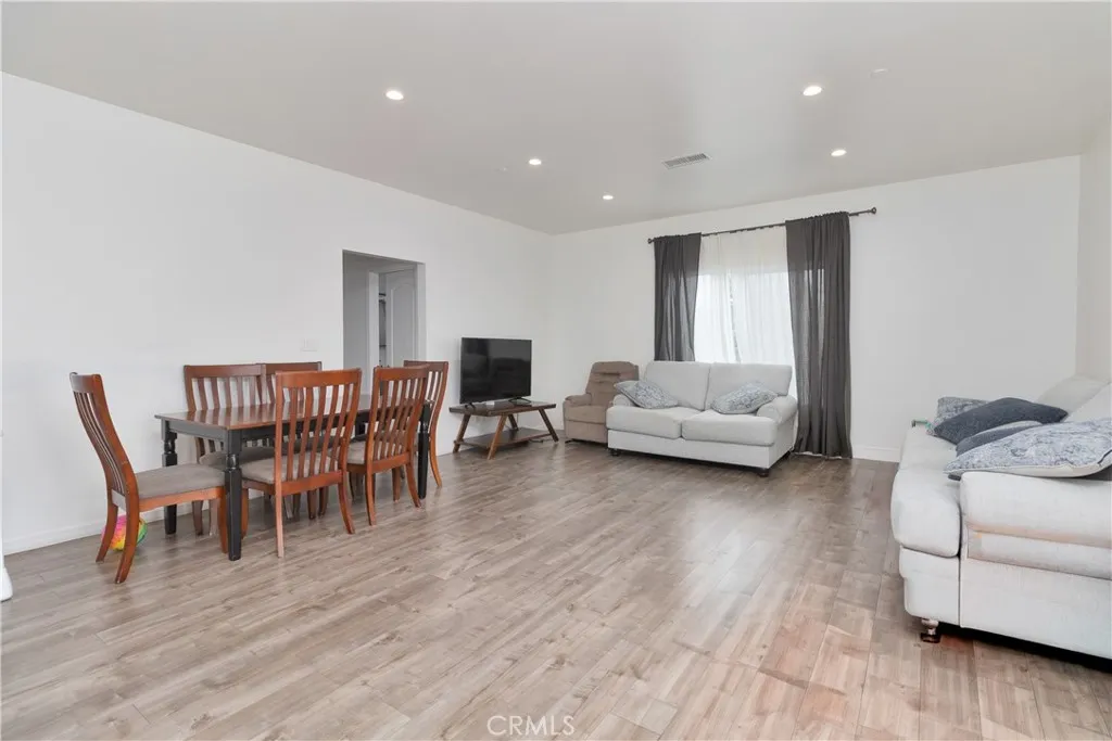 Additional image 55 of 14648 Covello St, Van Nuys, CA 91405
