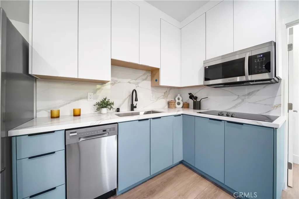 Additional image 136 of 5623 Oso Ave, Woodland Hills, CA 91367