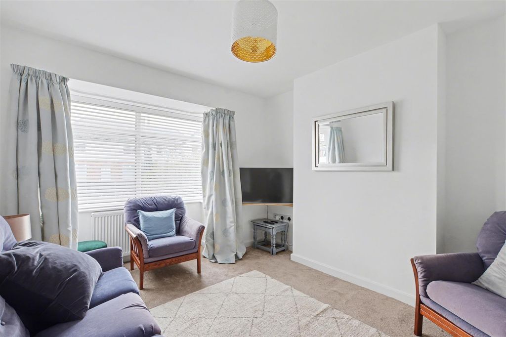 Additional image 2 of 3 bed end terrace house for saleMarlborough Road, Beeston, Nottingham NG9