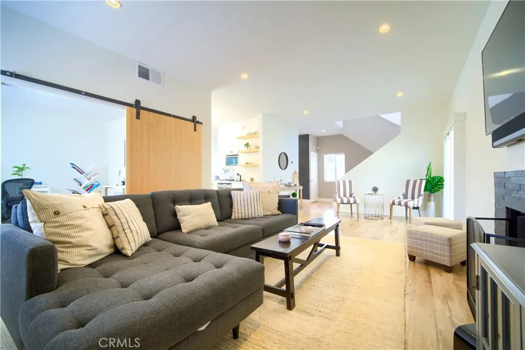 Additional image 39 of 1919 Carnegie Ln Unit C, Redondo Beach, CA 90278