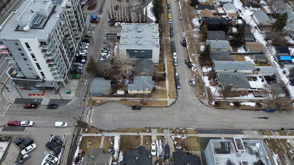 Additional image 2 of 202 15 Avenue NE, Calgary, AB, T2E 1G9