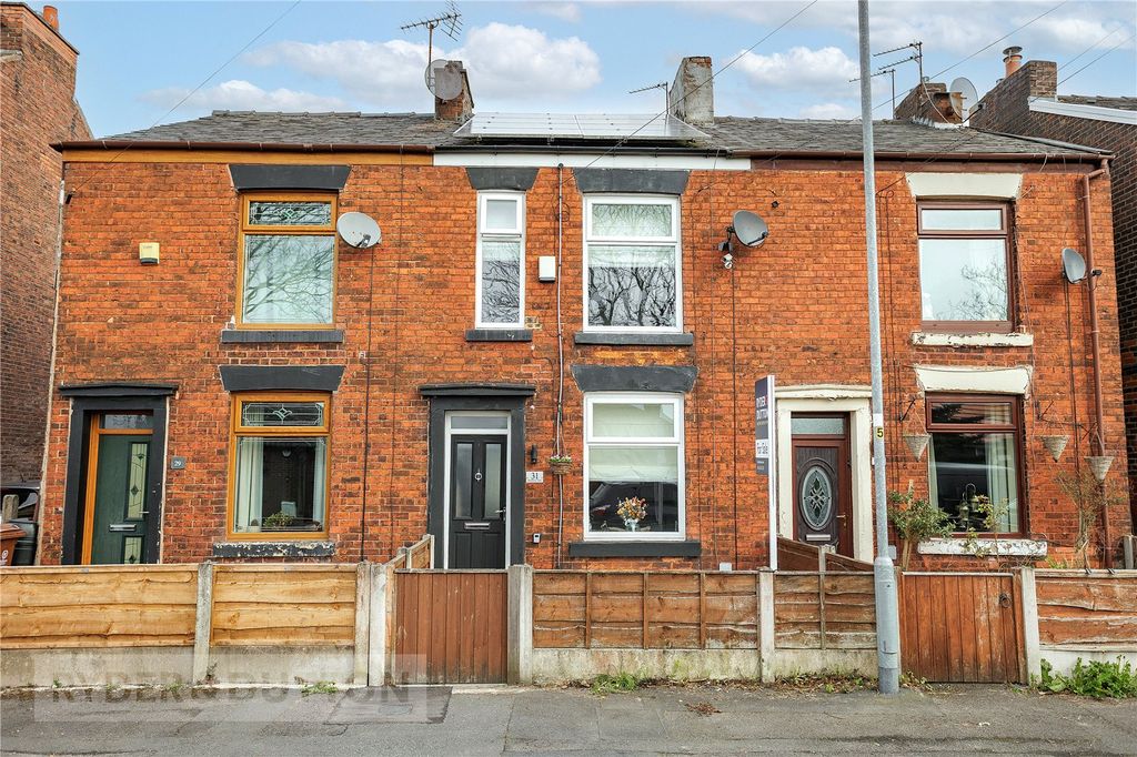 2 bed terraced house for saleBardsley Vale Avenue, Bardsley, Oldham OL8
