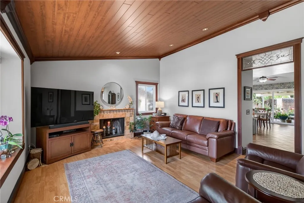 Additional image 13 of 3243 Saratoga St, Riverside, CA 92503
