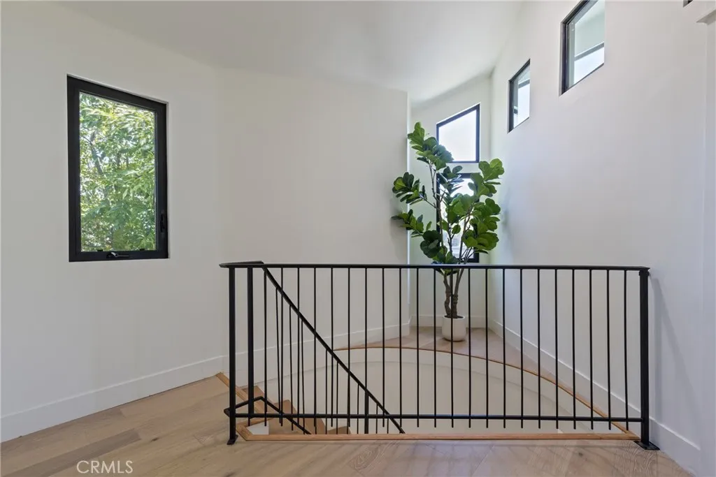 Additional image 65 of 636 Bay St, Santa Monica, CA 90405