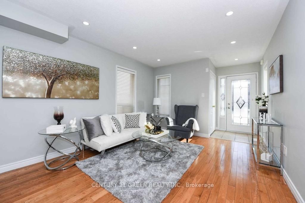 Additional image 3 of 11 Penbridge Circle, Brampton, ON, L7A 2P8