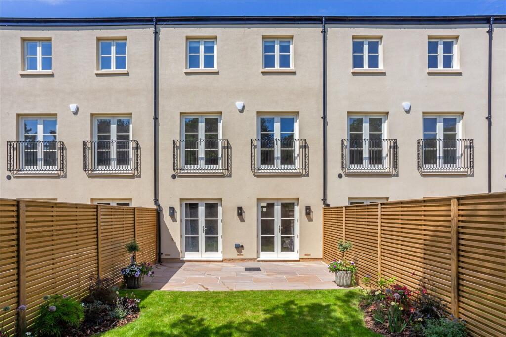 House 196 Bridgetower Drive, Holburne Park, Warminster Road, Bath, BA2