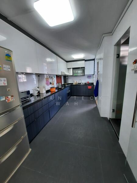 Additional image 4 of 924 Hougang Avenue 9