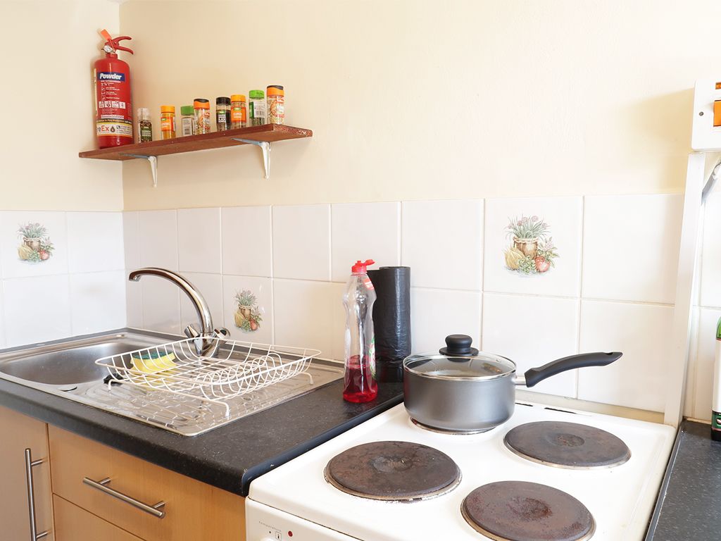Additional image 4 of 1 bed flat to rentBryn Road, Swansea SA2
