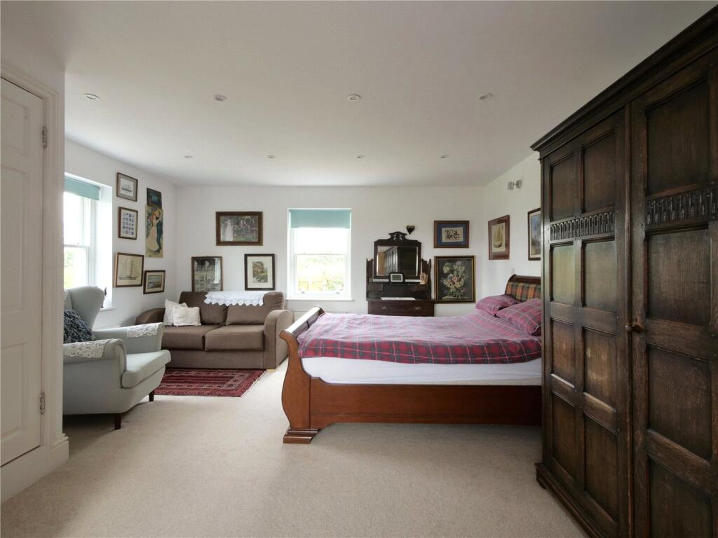 An attractive recently constructed three-bedroom farmhouse photo 5