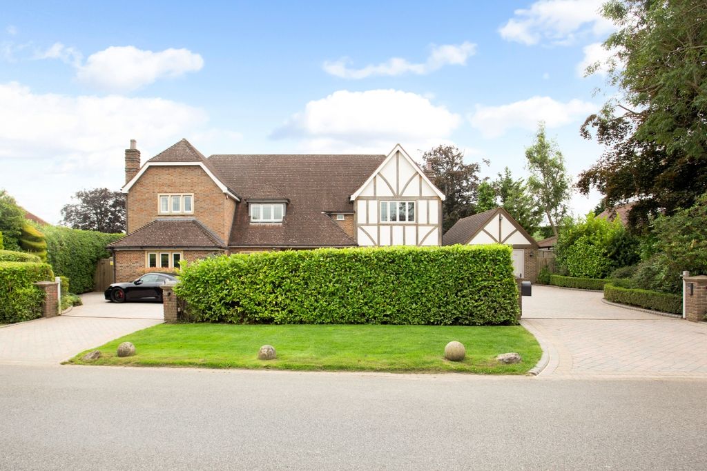 Additional image 17 of 5 bed detached house to rentHanyards Lane, Cuffley, Potters Bar EN6